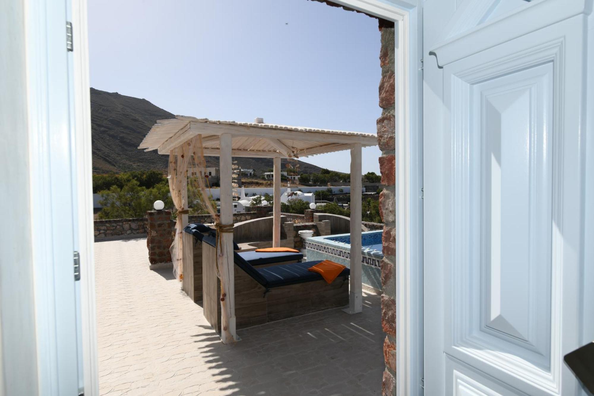 Starlight Luxury Seaside Villa & Suites Imerovigli  Exteriér fotografie