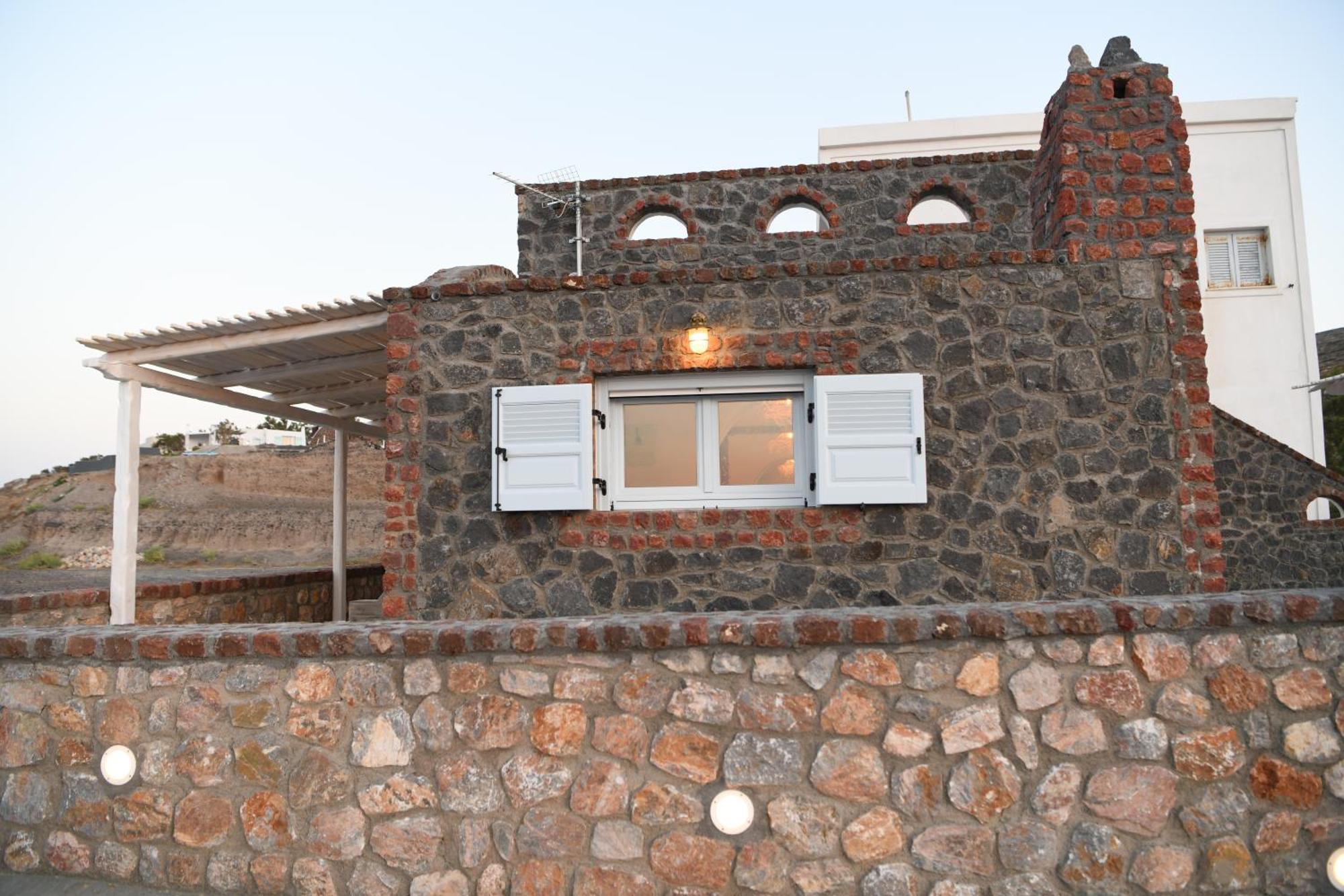 Starlight Luxury Seaside Villa & Suites Imerovigli  Exteriér fotografie