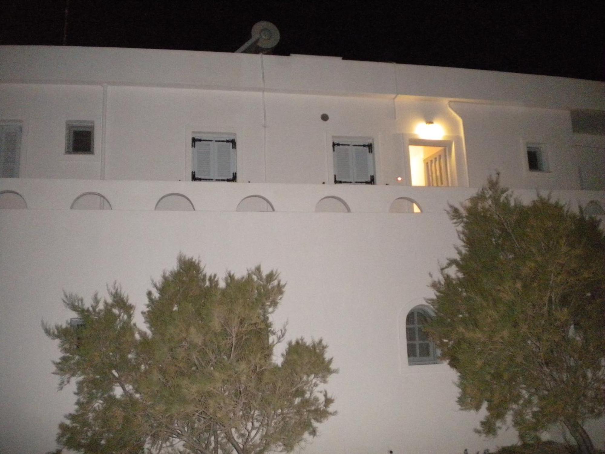 Starlight Luxury Seaside Villa & Suites Imerovigli  Exteriér fotografie
